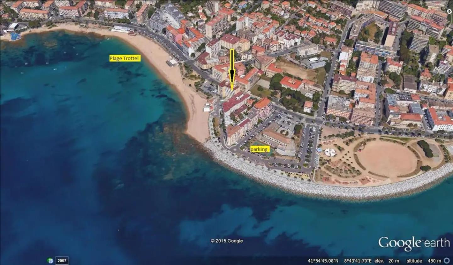 Magnifique F3 Les Pieds Dans L'Eau. Apartment Ajaccio  Bagian luar foto